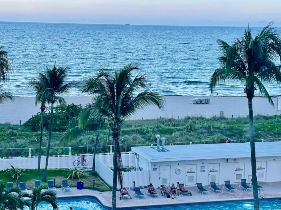 Ferienwohnung Chic Ocean Front Studio! Miami Beach Exterior foto