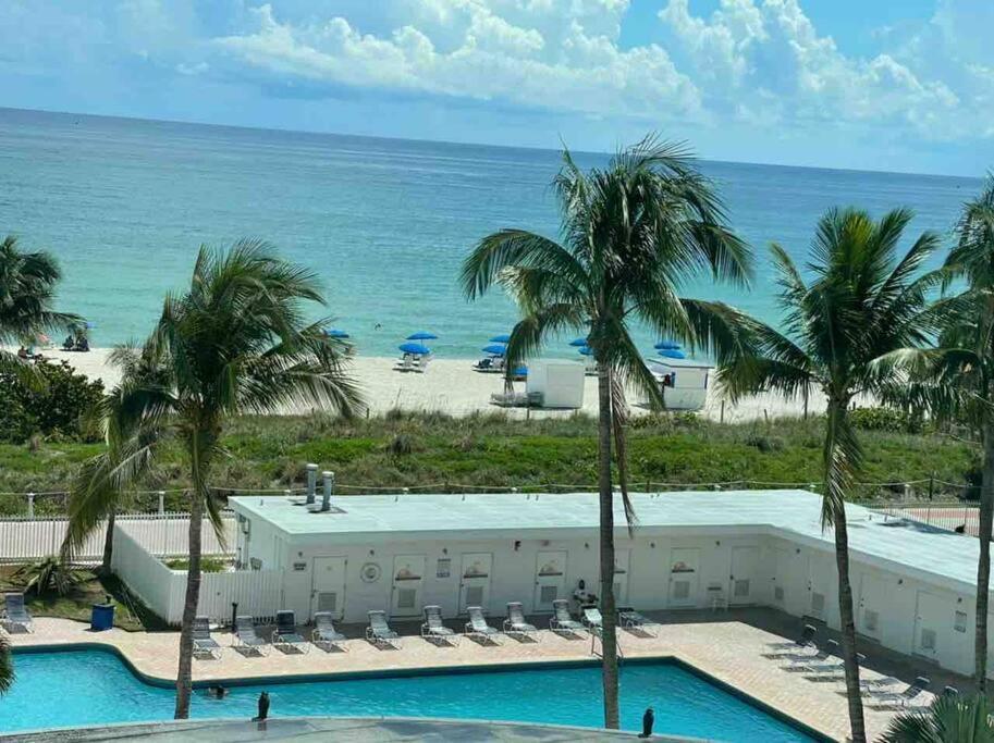 Ferienwohnung Chic Ocean Front Studio! Miami Beach Exterior foto